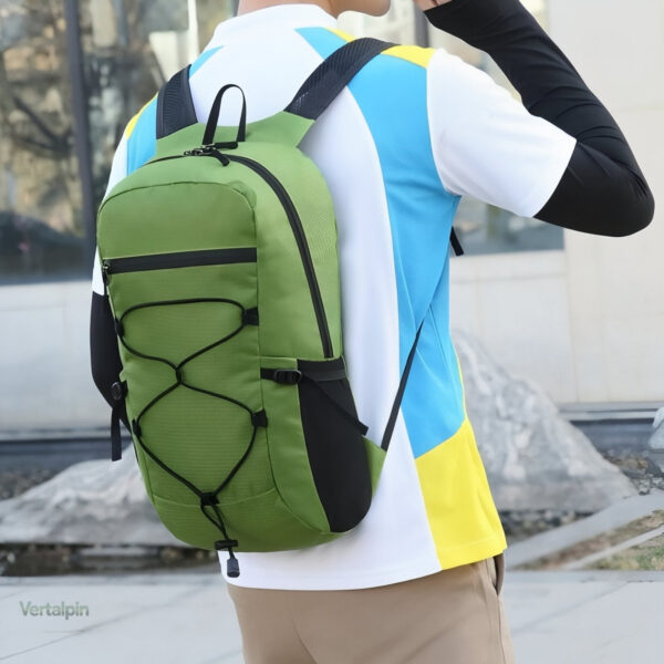 Sac à dos de trekking léger et waterproof