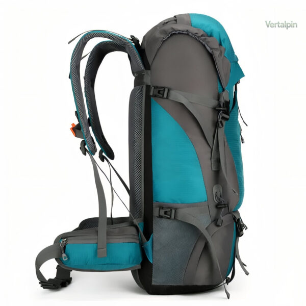 Sac à dos rando avec design ergonomique et protection pluie