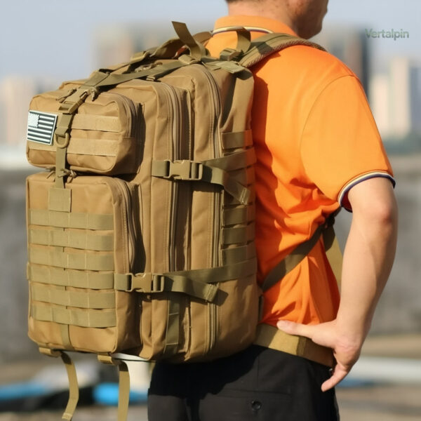 Sac à dos militaire idéal pour les randonnées en terrain difficile