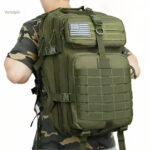 Sac à dos trekking militaire léger avec plusieurs poches