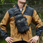 Sac bandoulière homme léger pour activités en extérieur