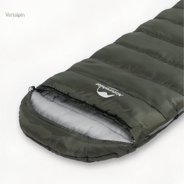 Conçu pour le trekking, léger et pratique