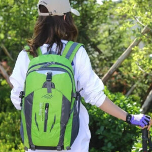 Sac pratique randonnée 35L avec plusieurs compartiments