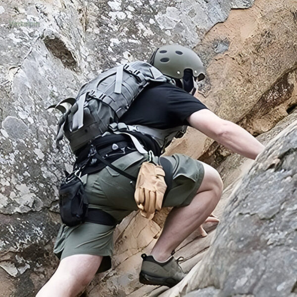 Short cargo polyvalent pour les aventuriers