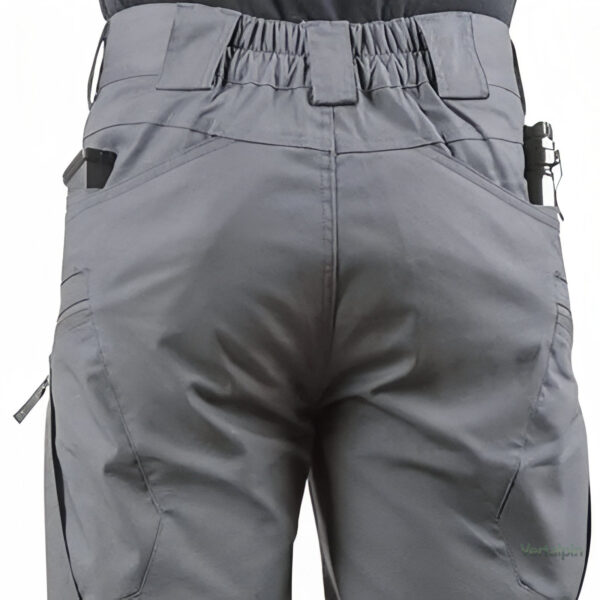 Pantalon court homme adapté à la randonnée