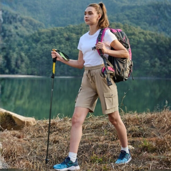 Short long femme pour randonnée, parfait en milieu naturel