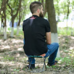 Tabouret de camping pratique et facile à ranger