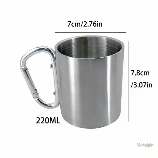 Tasse légère avec mousqueton, pratique pour les excursions