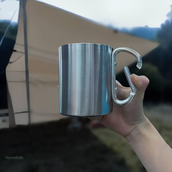 Tasse robuste avec mousqueton, parfaite pour le camping