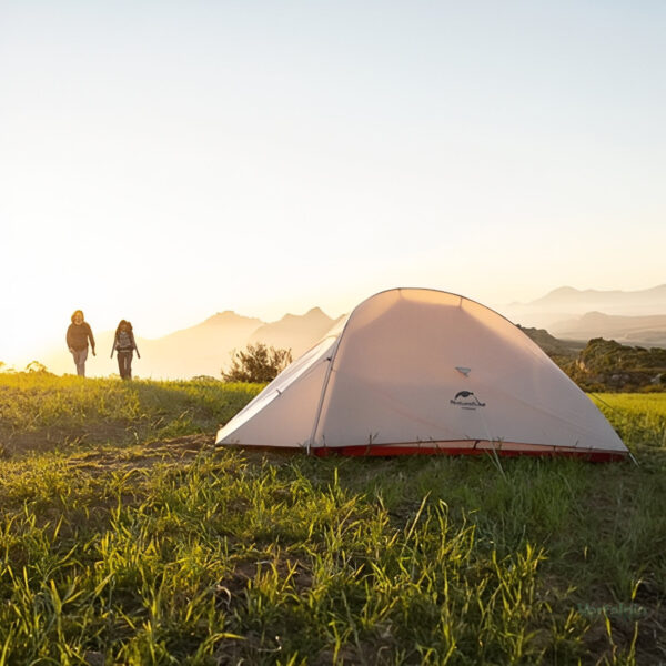 Tente individuelle pour excursions, confort en pleine nature