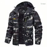 Veste camouflage légère, idéale pour le trekking