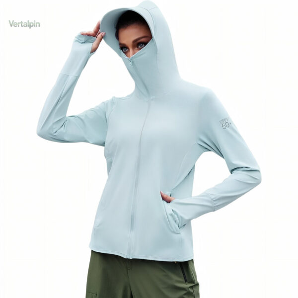 Veste Capuche Randonnée Femme, design pratique