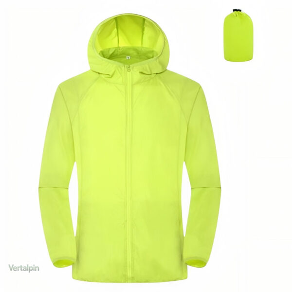 Veste légère, design fonctionnel pour la randonnée