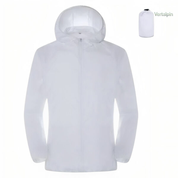 Veste imperméable pour les amoureux de la randonnée