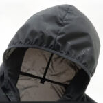 Veste de randonnée, matériau imperméable et léger