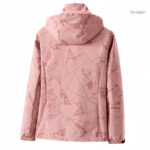 Veste femme adaptée aux conditions humides