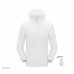 Veste de randonnée avec capuche imperméable