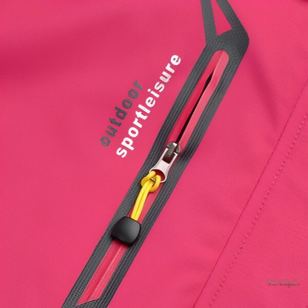 Veste respirante pour longues marches en nature